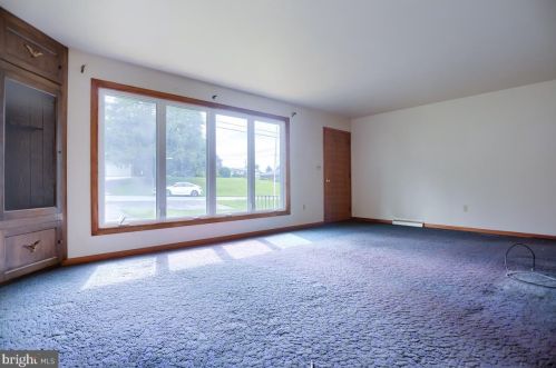 731 59th St, Harrisburg, PA 17111-3247