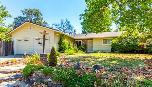 4235 Oro St, Redding, CA 96001-2933