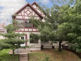 2549 Fillmore St, Minneapolis MN  55418-2931 exterior
