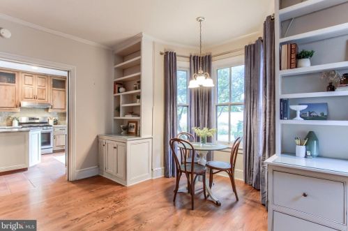 251 Hanover St, Carlisle PA  17013-1928 exterior