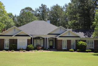 8826 Greenleaf Dr, Columbus, GA 31904-1288