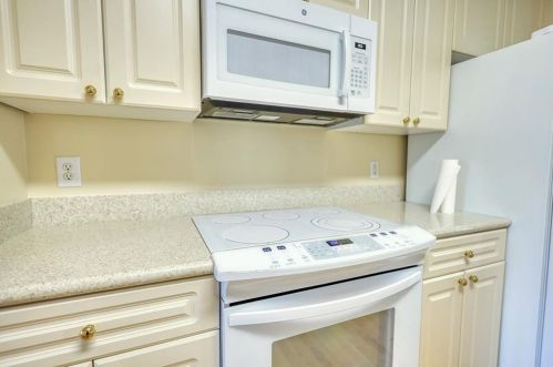 310 Halah Cir, Atlanta GA  30328-5200 exterior