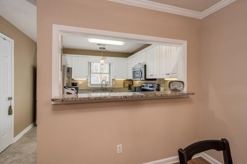 703 Bainbridge Dr, Atlanta GA  30327-4267 exterior