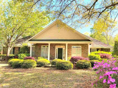 904 Brittany Ln, Statesboro, GA 30461-4499