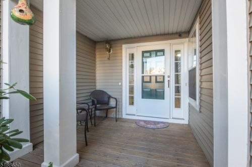 4 Mahogany Way, Dover, NJ 07869-3734