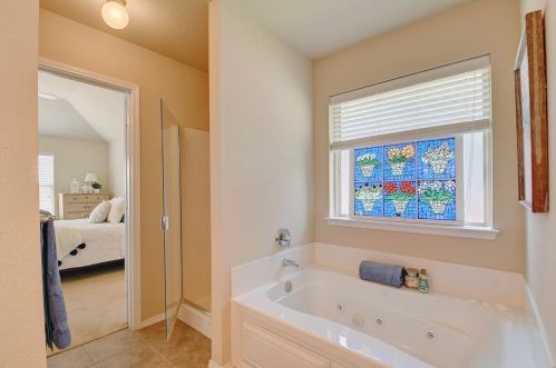 4733 Homelands Way, Fort Worth TX  76135-1666 exterior