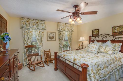 1600 Bailey Crk Rd, Conyers GA  30094-4861 exterior