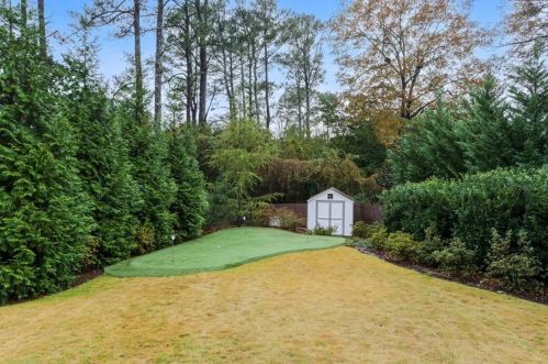 2574 Ashford Rd, Atlanta GA  30319-3204 exterior