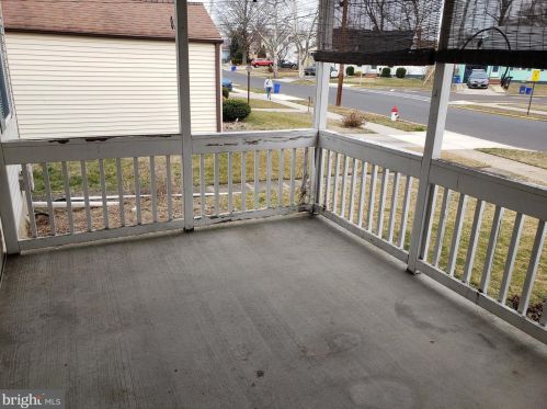 16 Park Dr, Gloucester, NJ 08031-2821