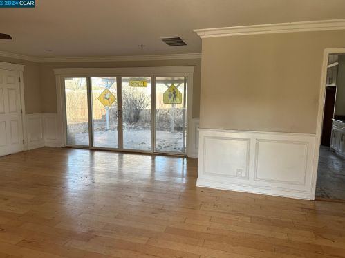 2304 6th St, Concord CA  94519-2103 exterior