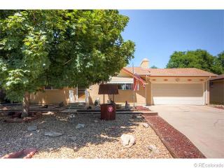 7351 Alabama Dr, Aurora, CO 80232-5513