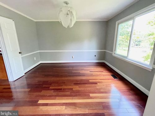 13301 Rippling Brk Dr, Silver Spring MD 20906-5315 exterior