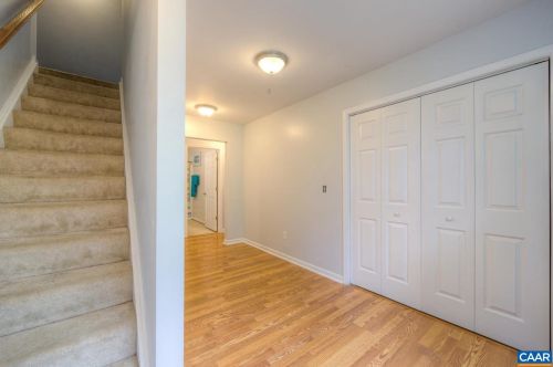 31 Choctaw Pl, Bybee VA  22963-3100 exterior