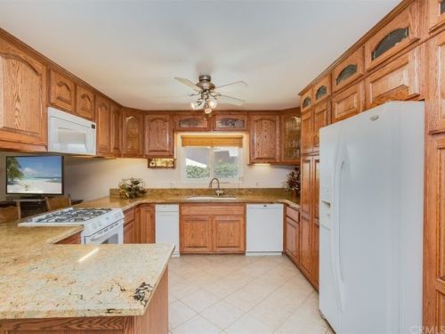 210 Pinto Pl, Norco, CA 92860-1648
