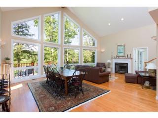 30 Kooaukee Ct, Barrington, NH 03884-6725