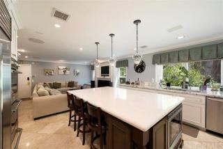 511 Weymouth Ct, Anaheim CA  92807-4627 exterior