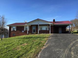 160 Jaynes Rd, Tazewell, TN 37879-4611