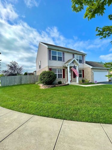 4605 Oakridge Ave, Oak Forest, IL 60452-4124