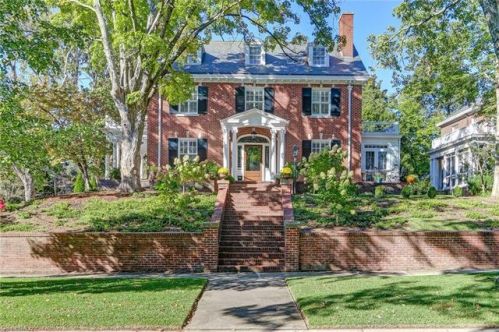 114 Bessemer Ave, Greensboro, NC 27401-1414