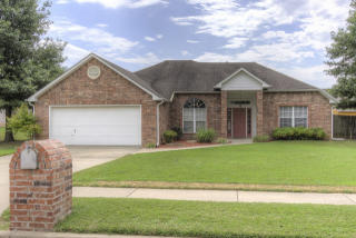 2703 Parkwood Ct, Claremore, OK 74017-4870