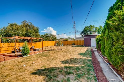 2820 Park Pl, Denver CO  80219-1629 exterior