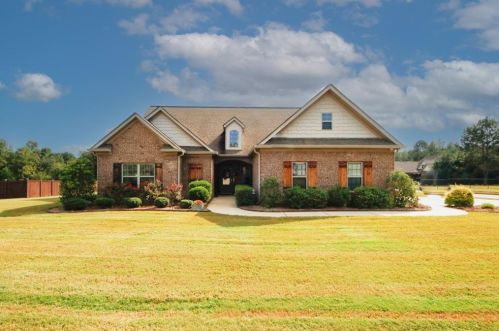 201 Dupont Ct, Mcdonough, GA 30252-5844
