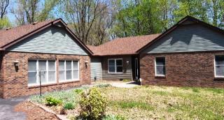 25 Fox Creek Rd, Belleville, IL 62223-3154