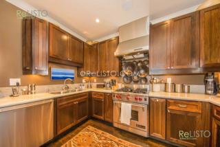 3852 19th St, San Francisco CA  94114-2618 exterior