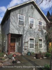 22 Logan Way, Talent OR  97540-5608 exterior