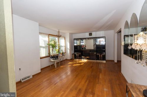 426 Holiday Dr, Aberdeen MD  21001-1813 exterior