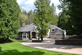 1022 258th Ave, Redmond, WA 98074-7354