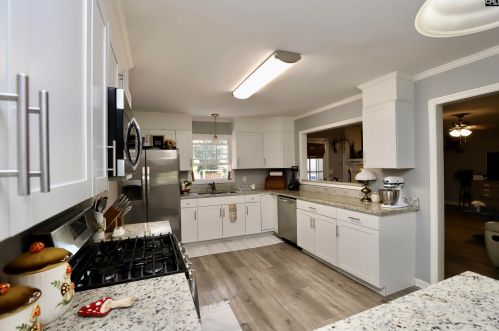 881 Guion Dr, Lugoff SC  29078-8714 exterior