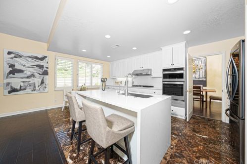 32 Trinity, Irvine CA  92612-3271 exterior