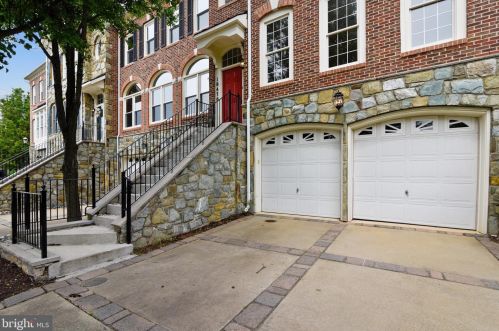18476 Callaway Gardens Sq, Leesburg, VA 20176-7450