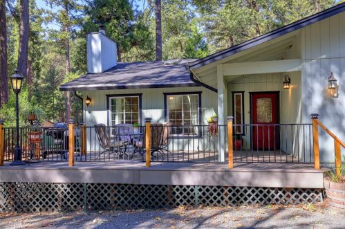 5450 Happy Pines Dr, Michigan Bluff, CA 95631-9692