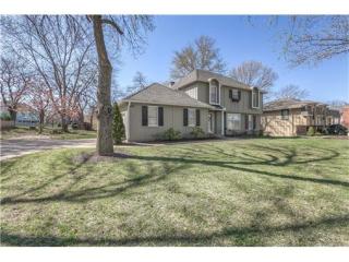 12858 Sagamore Rd, Shawnee Mission, KS 66209-1601