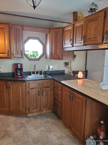 27 Highland Ave, Carthage, ME 04224-9507