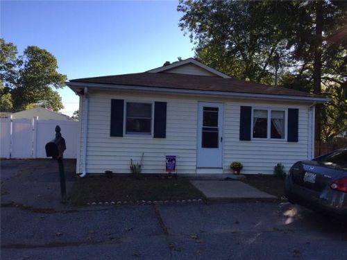 30 Rand St, Warwick, RI 02889-9031