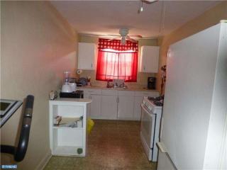 5713 Charles St, Philadelphia PA  19135-3806 exterior