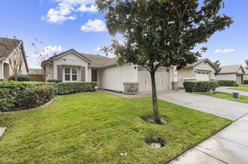 7536 Abbey Cir, Elk Grove, CA 95757-5103