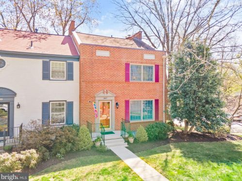 1857 Wainwright Dr, Herndon, VA 20190-3441