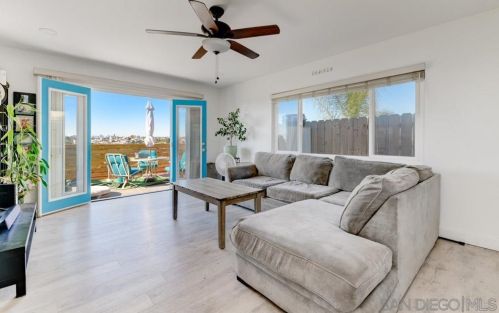 5722 Calle Sal Si Puedes, San Diego, CA 92139-3518