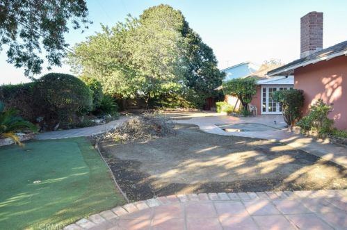 915 Hilda St, Anaheim CA  92806-4844 exterior