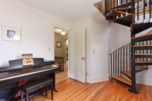 2117 Dudley Ave, Saint Paul MN  55108-1415 exterior