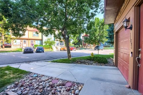 11894 Kepner Dr, Aurora, CO 80012-3285