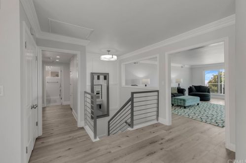 450 25 St, Upland CA 91784-8338 exterior