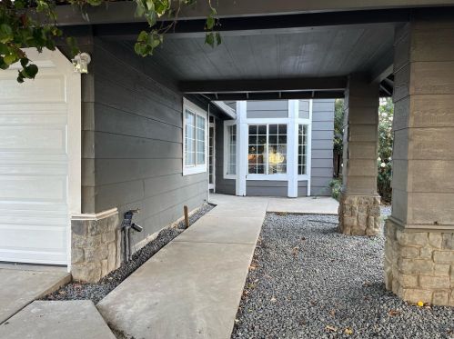 3520 Beresford Dr, Modesto, CA 95357-1511