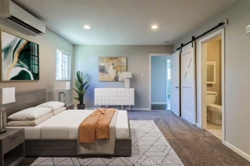 5566 Dewey Ave, Riverside CA  92504-1622 exterior