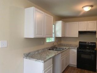 637 Lyric Way, Atlanta GA  30318-6053 exterior