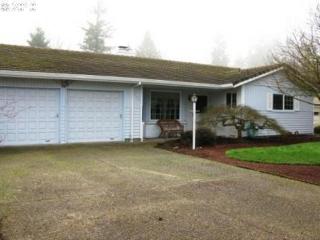 710 Dayton Ave, Newberg, OR 97132-2538